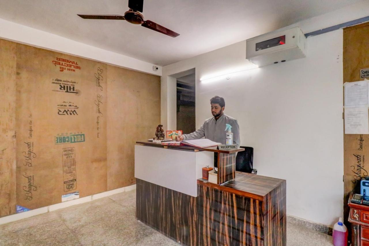 Oyo 71597 The Shivaay Residency Hotel Gurgaon Luaran gambar